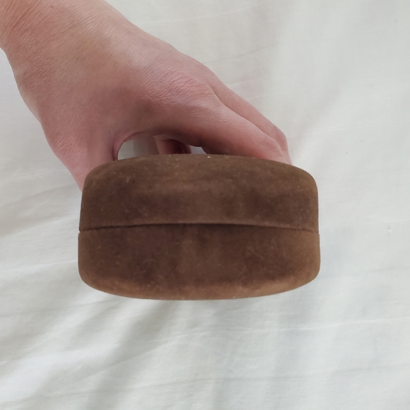 Tom Ford Sunglass Case COPY - Picture 6 of 7